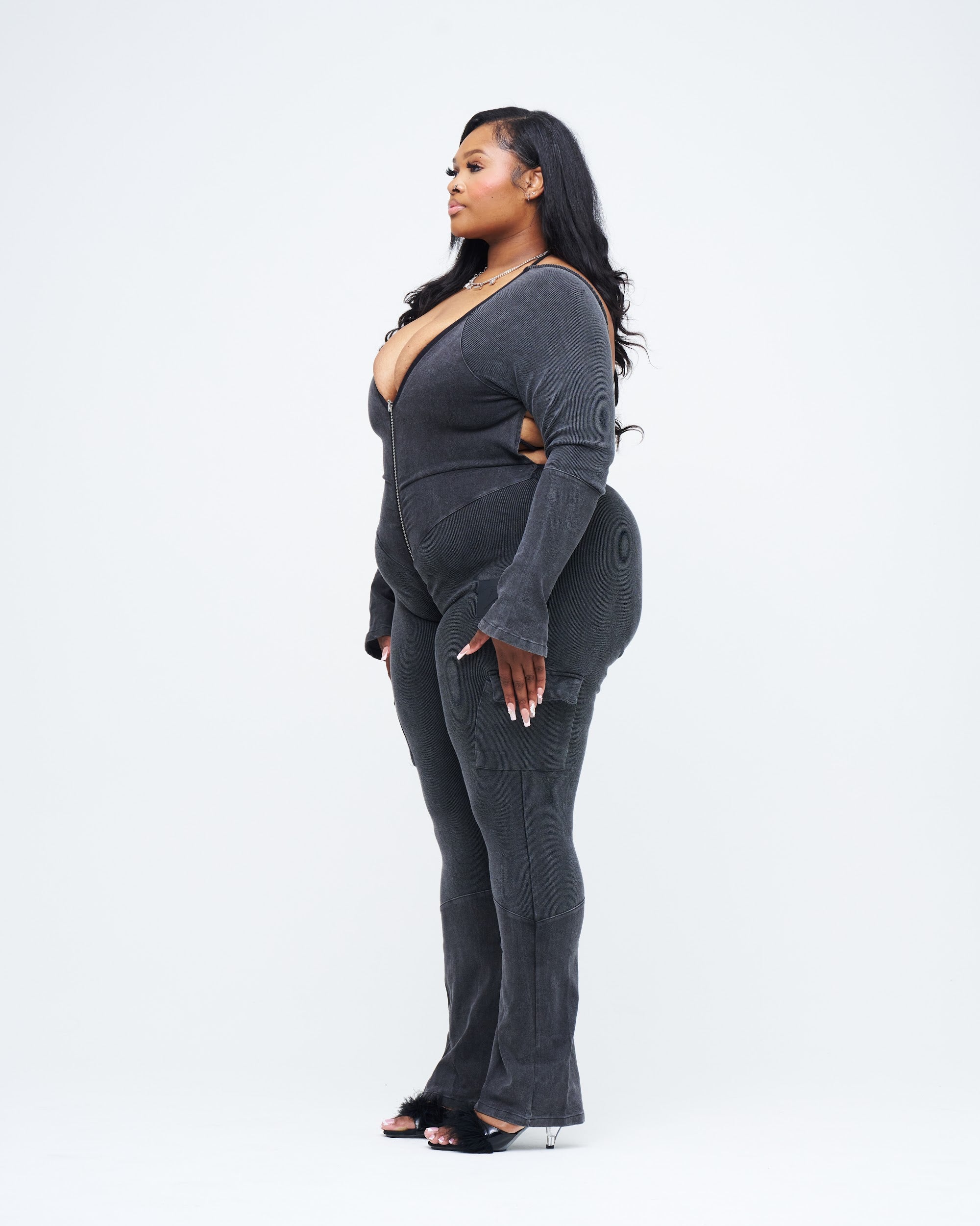 SLEEVED SKULL UZIP JUMPSUIT